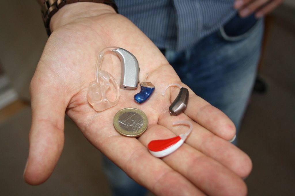 לבחור מכשיר שמיעה